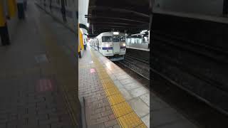 415系 普通列車 発車 小倉駅