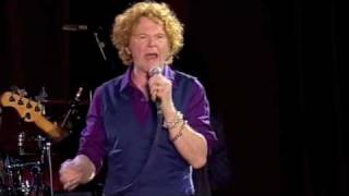 Simply Red - Ain&#39;t That A Lot Of Love - Live from Budapest June 27th 2009