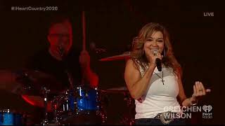 Gretchen Wilson Performs Redneck Shit and All Jacked Up at IHeartRadio Country Festival 2026