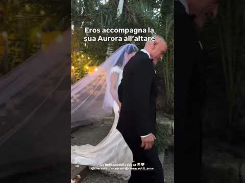 Video Eros Ramazzotti accompagna Aurora all'altare: le nozze da favola in Sicilia!
