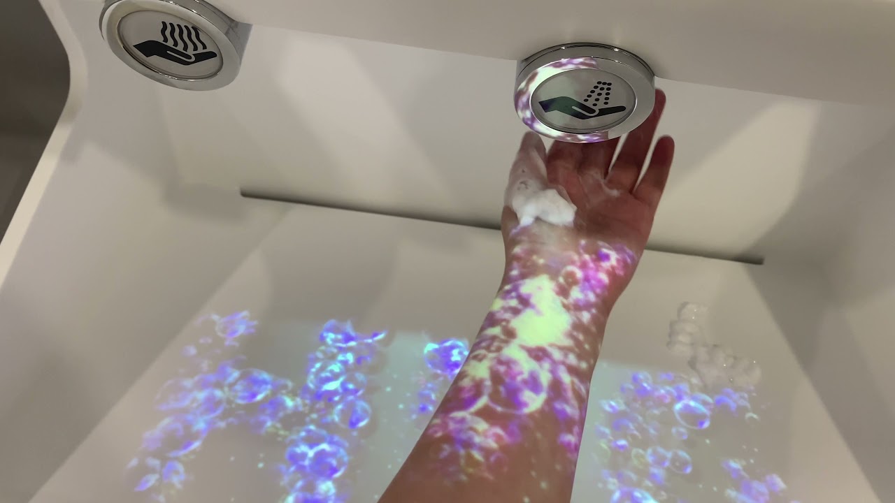 Hong Kong Toilet at Chek Lap Kok Airport