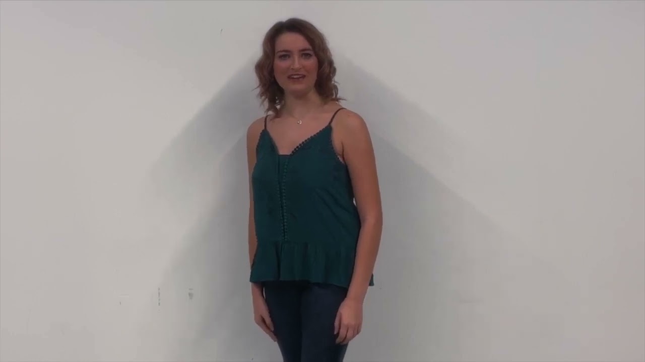 Alexa Reeves sings 'Someone Gets Hurt' preview