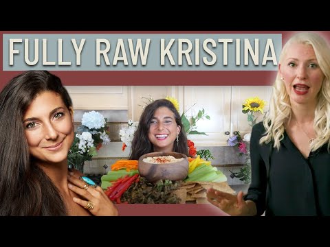 Dietitian Reviews Fully Raw Kristina | What I Ate Today