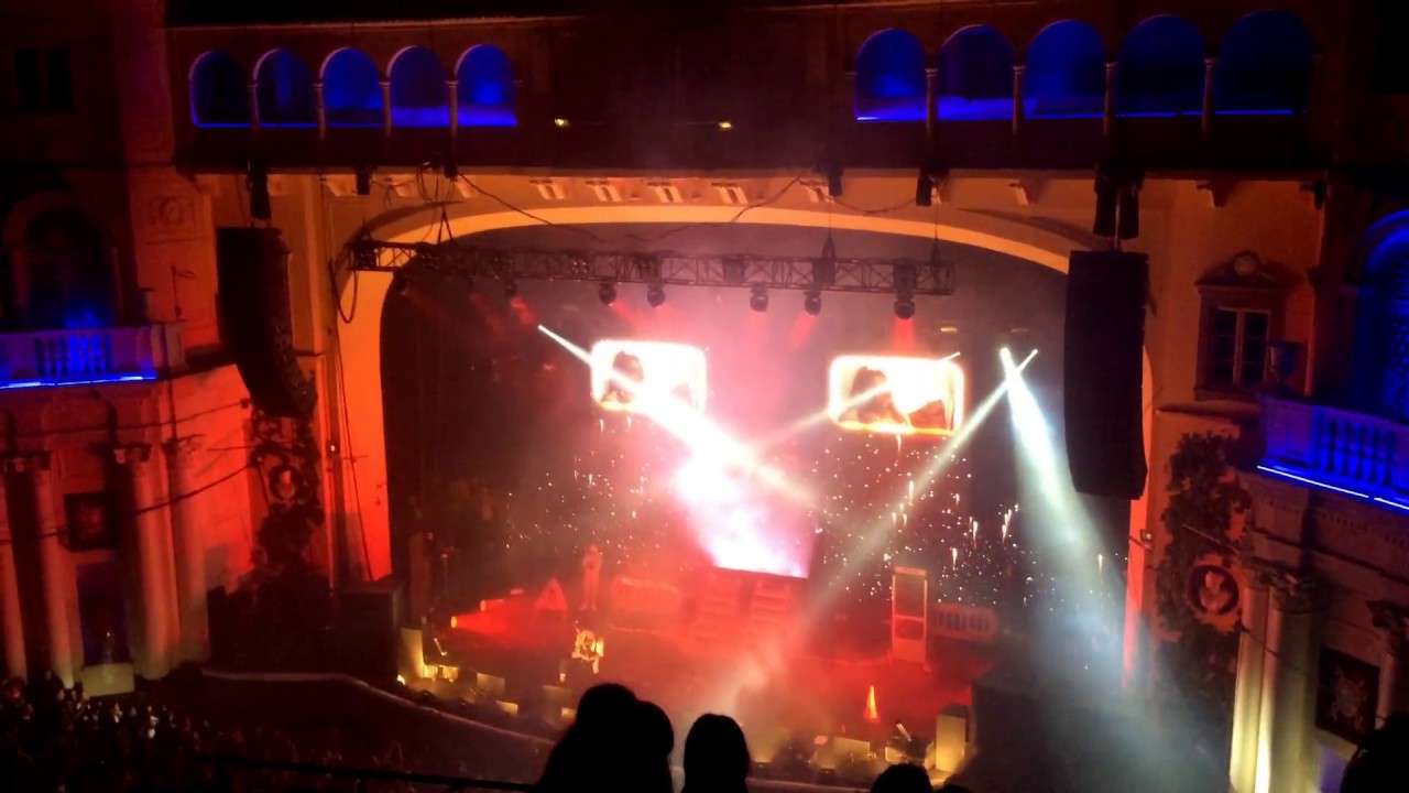 Chabuddy G Live - Michael Jackson cover - Dirty Aldona, you stupid cow.