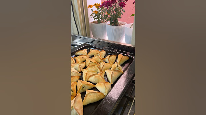 فطاير سبانخ👌🔥رح تلاقو الفيديو كامل مع المقادير بالصفحة 👍🏻 ما تنسوا تتابعوني❤️ #food