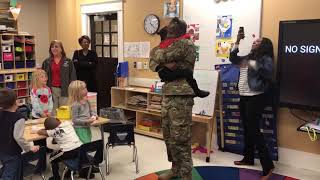 Deployed soldier surprises daughter at Audubon School screenshot 4