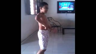 Mostrando O Meu Primo.