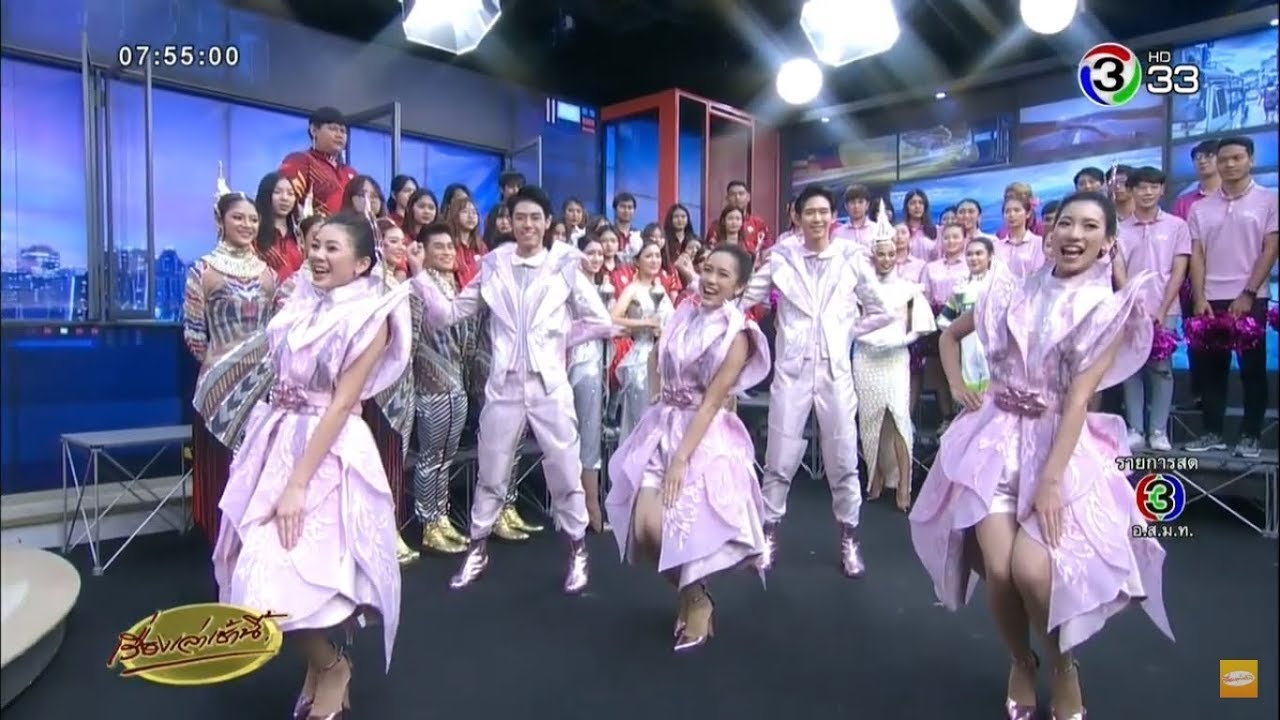 ทีมเชียร์ 'งานฟุตบอลประเพณีธรรมศาสตร์-จุฬา' บุกสตูดิโอเรื่องเล่าเช้านี้ โชว์เชียร์จัดเต็ม