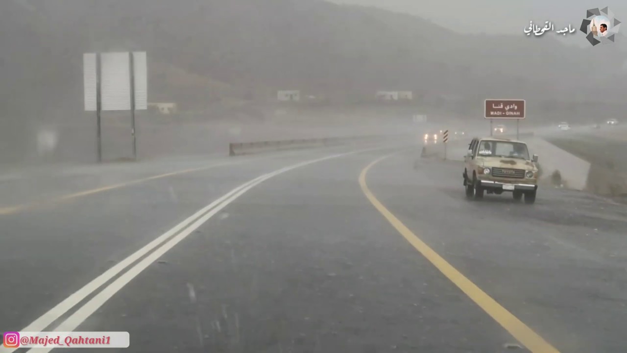 أمطار وسيول أودية تظبي و قنا غرب محافظة #محايل_عسير ( الجمعة ١١ أكتوبر ٢٠١٩ )