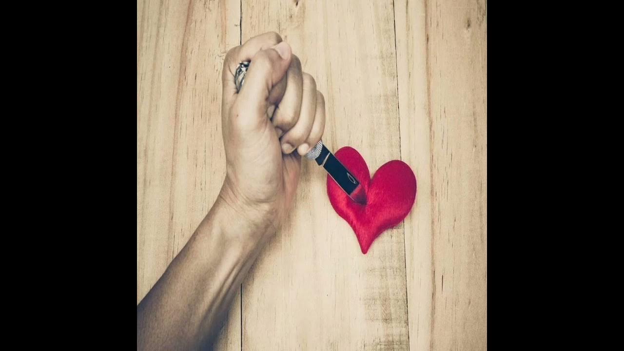 чувство собственной значимости. завышенное чсв. лида чсв песня. фотосессия девушки на природе. лида чсв песня.