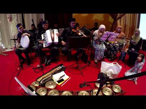 'Kain Songket' (live