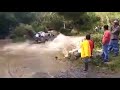 Vehiculo es arrastrado por Rio en Jaen - Cajamarca - NeoTitulares