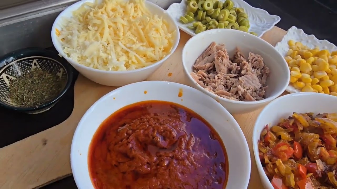 بيتزا  الطون لي طوندونس لي متقدرش تقاوم المداق ديالها 