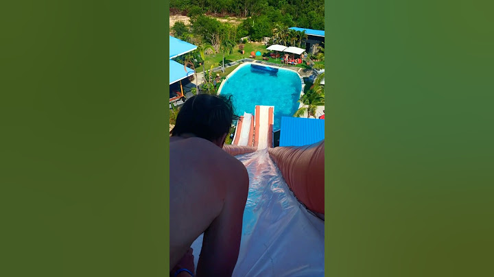 Thailand water slides aren’t for the faint hearted🫣😝#thailand #travel #waterslide #fun #adventure