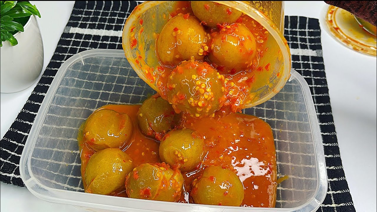 Hada kadib saan usameeyso liin ajaar fudud kucafici doono | Enjoying making  lemon pickle at Home