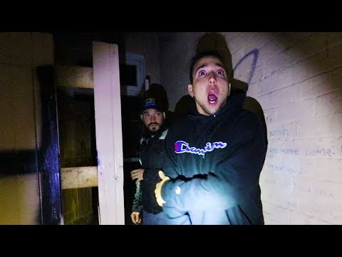 (scary)-exploring-haunted-childrens'-orphanage