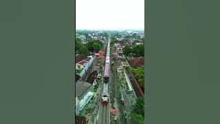 KA Pandalungan Jember Tujuan Jakarta Gambir #kapandalungan #keretaapi #railfan #jember #dronevideo