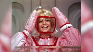 Young Die Hawn Behind The Scenes Of Rowan & Martins Laugh In