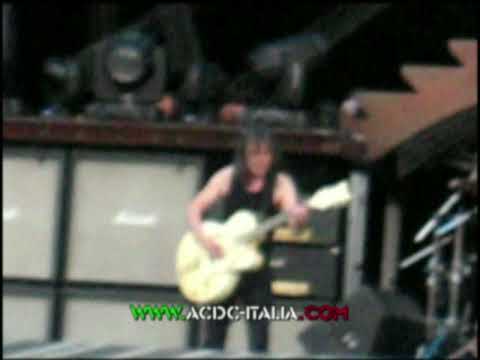 AC/DC Glasgow June 30th '09 SHOOT TO THRILL, Malco...