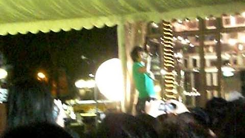 Gary Cao Ge sang 起床歌.