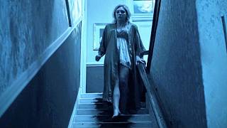 A Haunting in Ravenwood (Thriller) There is no way out of this madness!