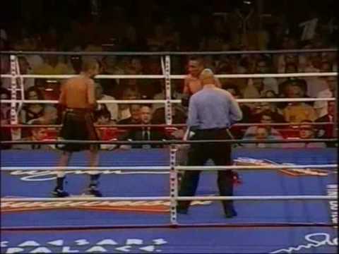 Vic Darchinyan vs Luis Maldonado Part 4