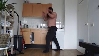 Freefight training with a palm strikes, knees and switch hitting drill