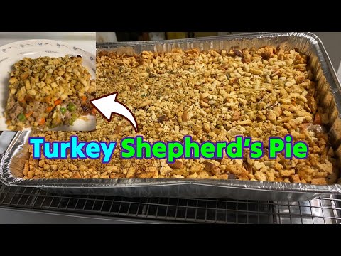 Crunchy Turkey Shepherd&#039;s Pie with Bread Stuffing ⭐ Cooking Gizmos