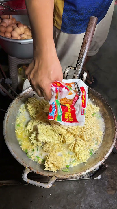 SEHARI 20 DUS INDOMIE NYEMEK VIRAL DI CIREBON #carijajanshorts #streetfood #mienyemek