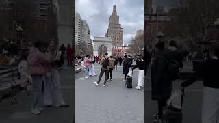 Hustle and bustle in Washington Square Park - @EricsNewYork