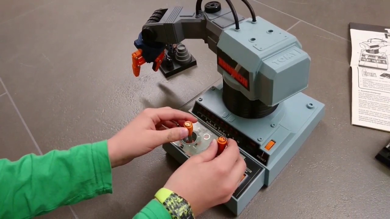 1980's Tomy Robo1 Armtron