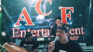 sapu tangan merah-yus yunus cover