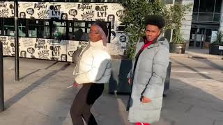 Buzzbee and Yvng.ruto - Bosom P-Yung -  attaadwoa / trap meets Afro dance