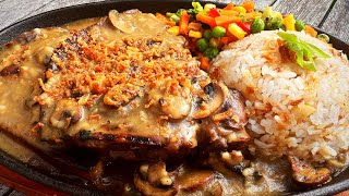 Sizzling Porkchop with Mushroom Gravy