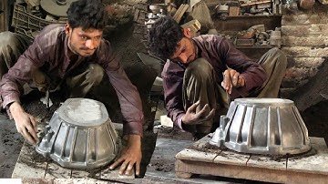 How Vehicles Gearbox Cover Are Made || Complicated Process of Sand Molding