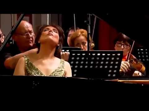 Elisso Bolkvadze plays Mozart