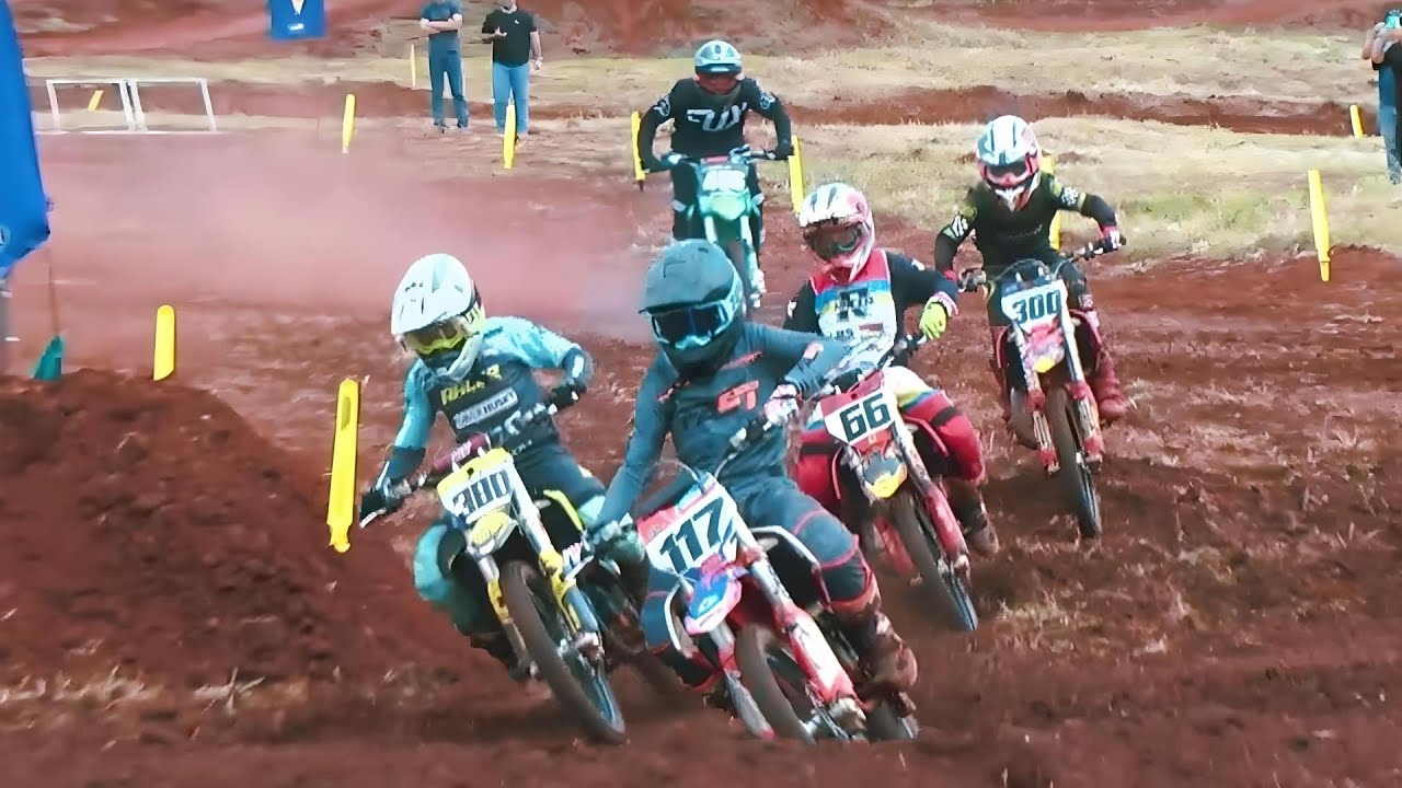 Pilotos ansiosos para corridas do Brasileiro de Motocross 2019 em Morrinhos  - GO - MotoX