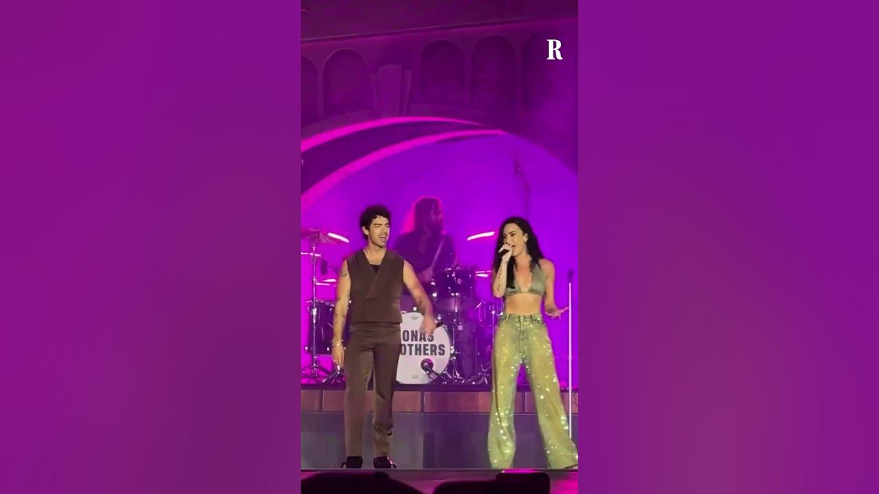 Reunion inaspettata tra Demi Lovato e Joe Jonas: cantano insieme "This Is Me"