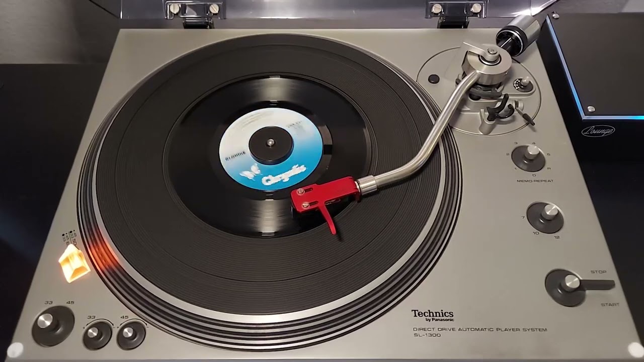 "Call Me" - Blondie [Chrysalis, 1980] 45 RPM Vinyl rip