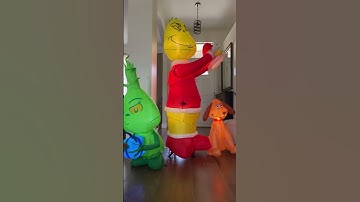 6Ft tall The Grinch scene inflatable. Animated #grinch #christmas #gemmy #inflatable #animated