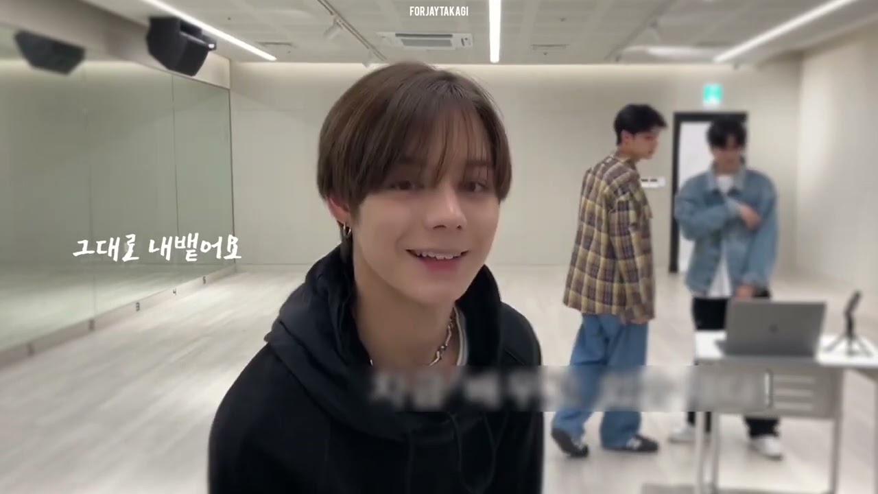 [FMV] JUSTIN 제이제이 아프지마 !!!