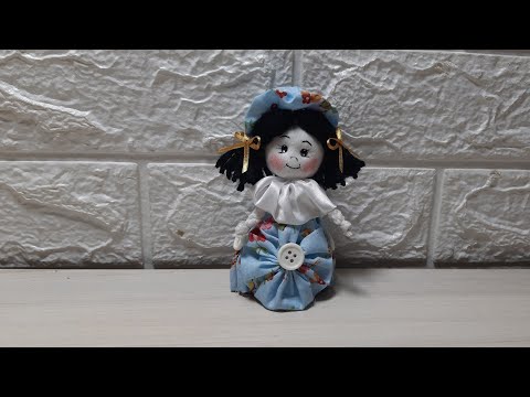 Ideia com garrafa pet bonequinha para lembracinha