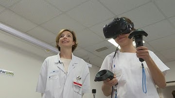 Student nurses use virtual reality as a training tool | AFP
