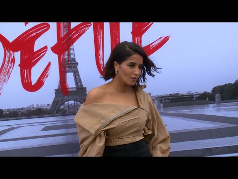 Ode à la femme sur le parvis du Trocadéro !