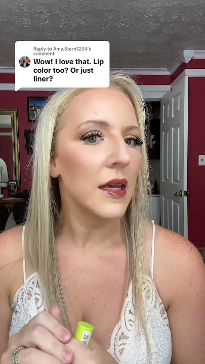 Effortless Beauty: Perfect Lips in Seconds