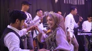 Tamally Ma'ak II By Fairuz Band Live Nganjuk