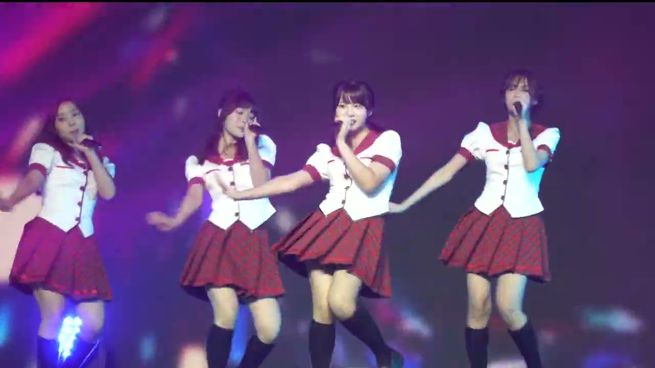 [4KFancam] Kaning CGM48 - Skirt Hirari พลิ้ว   @ BNK48 & CGM48 Matsuri  2022.8.28