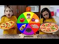 تحدي البيتزا بعجلة الحظ الغامضة 🍕 والنتيجة كانت صادمة 😱