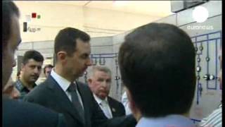 Сирия: Асад появился на публике впервые за последние полтора месяца (euronews, 01(02).05.2013) Сирия: Асад появился на публике впервые за последние полтора месяца (euronews, 01(02).05.2013)
