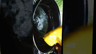 Kadhai mein Bread Pakode ka swimming pool! 😂 Sardi ho ya garmi, pakode pehle hain! 🏊♂️🔥